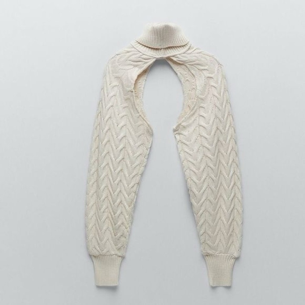 NWT Zara Cable Knit Turtleneck Arm Warmer Shrug Cream Size Medium